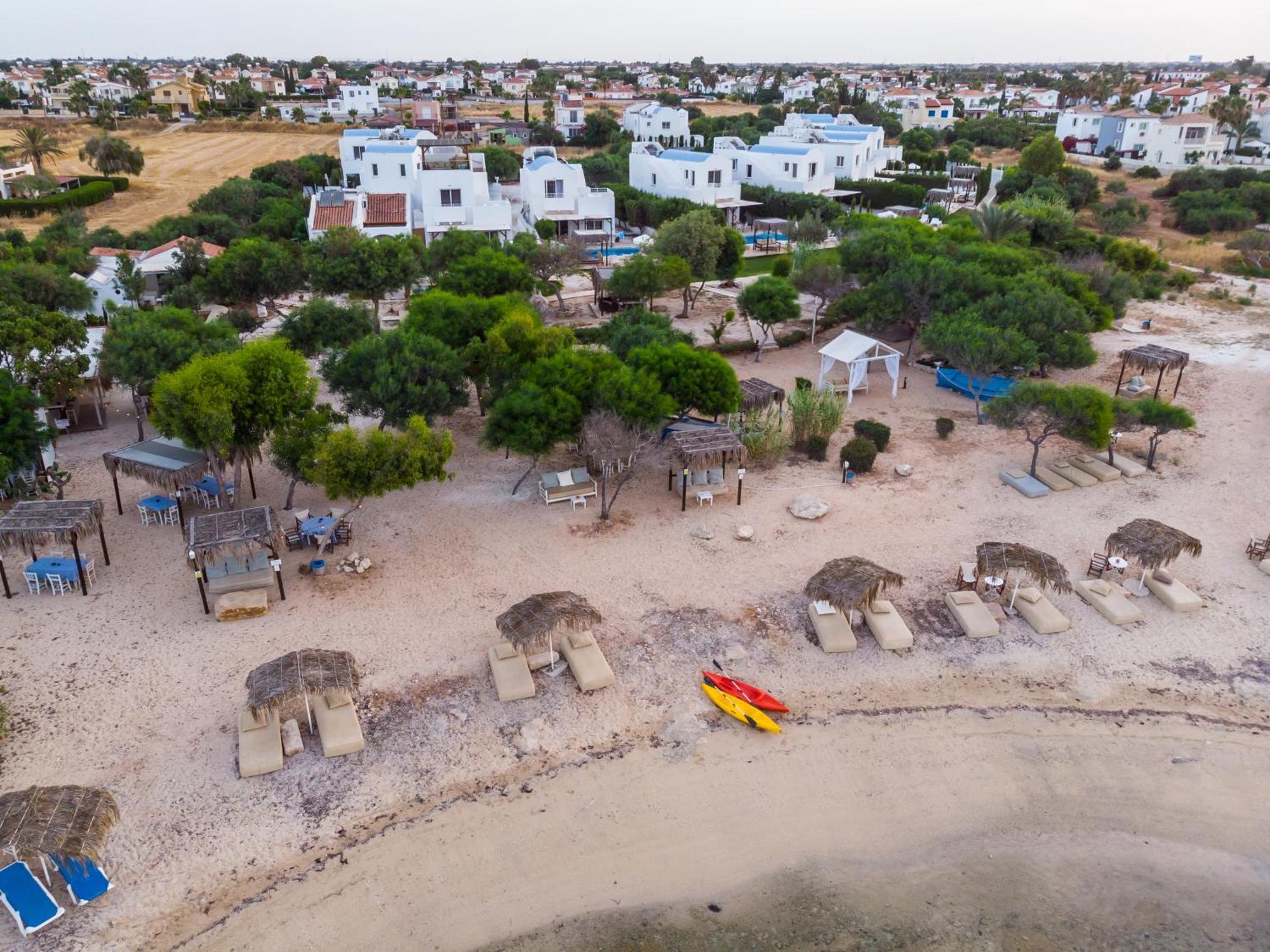 Thalassines Villas Agia Napa Buitenkant foto